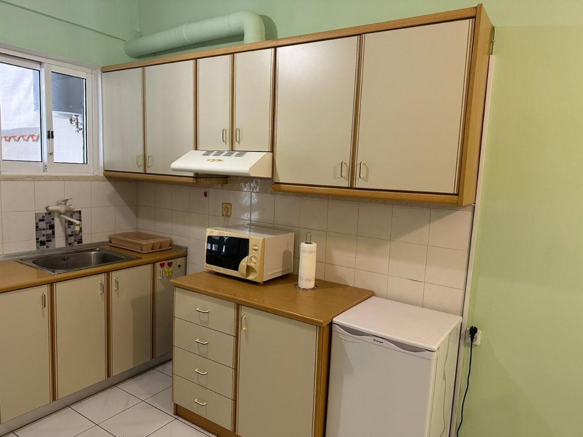 La Vita Apartments-Near Airport & Sea Луца Экстерьер фото
