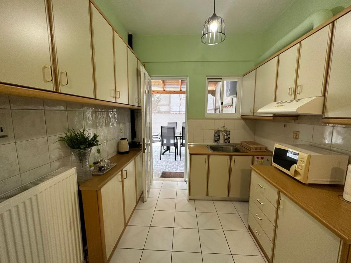 La Vita Apartments-Near Airport & Sea Луца Экстерьер фото