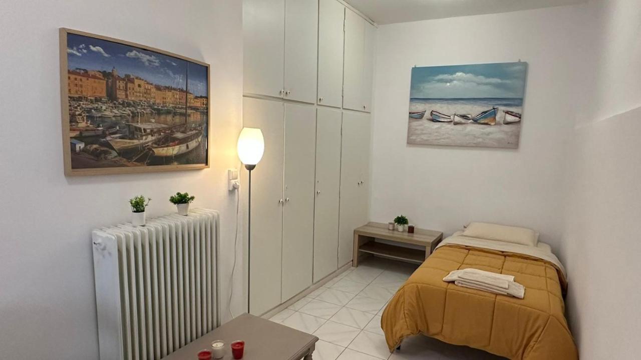 La Vita Apartments-Near Airport & Sea Луца Экстерьер фото